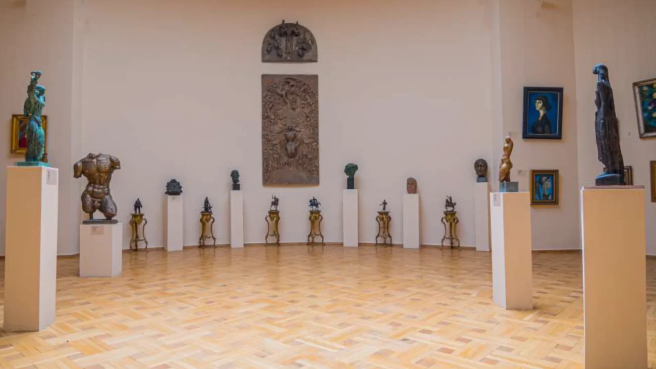 Georgian Sculptures - Characters That Tell Their Story